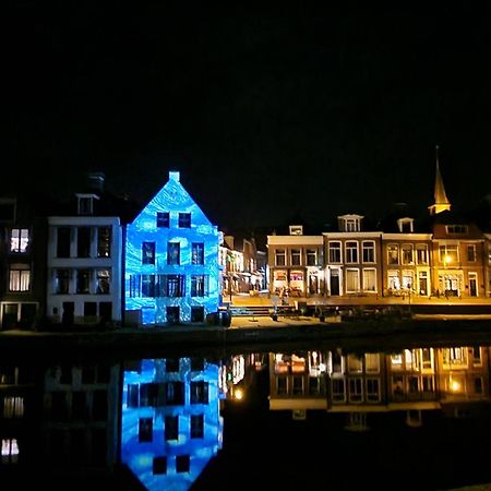 Stadslogement Het Keerpunt Dokkum Esterno foto