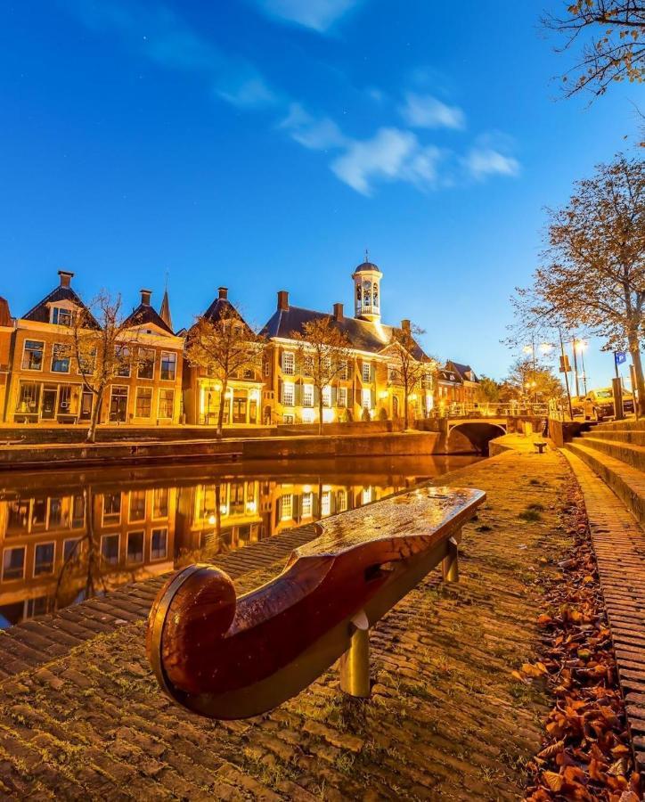 Stadslogement Het Keerpunt Dokkum Esterno foto